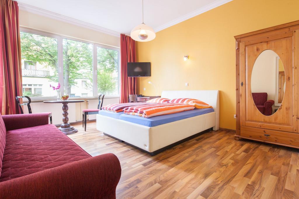 Double Room,824985470:JPEG